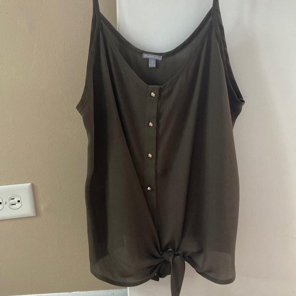 Army green tank